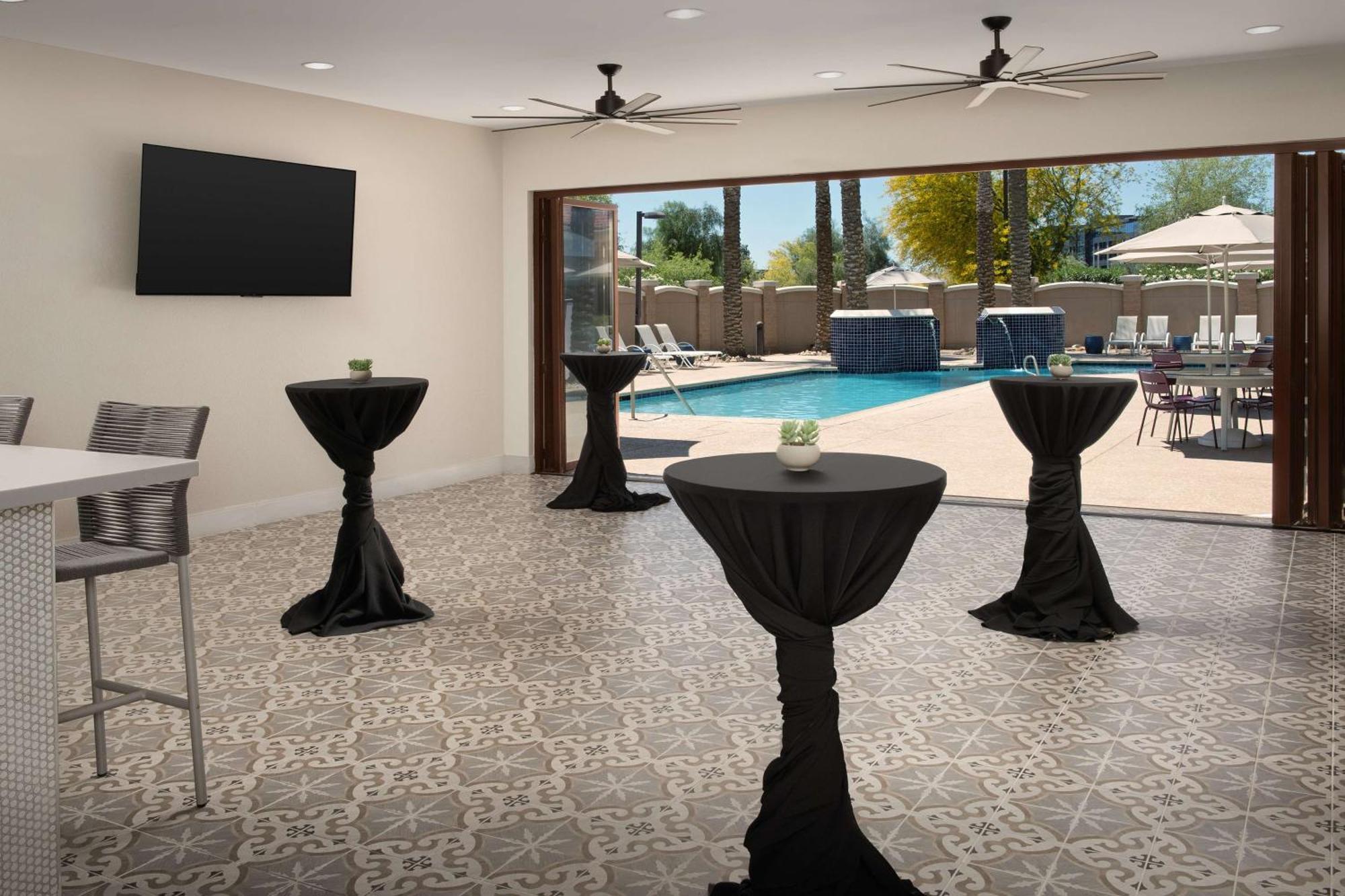 Hilton Phoenix Chandler Exterior foto